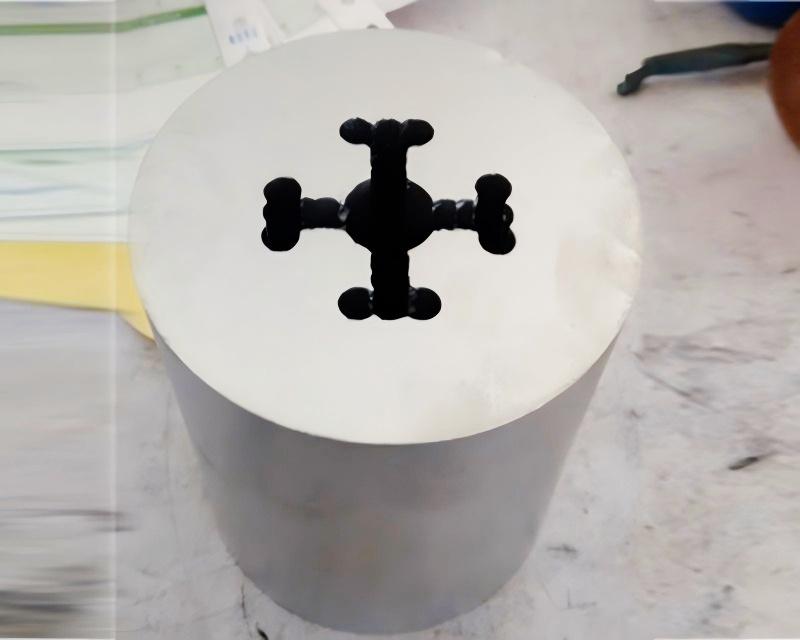 Powder metallurgy tungsten steel mould