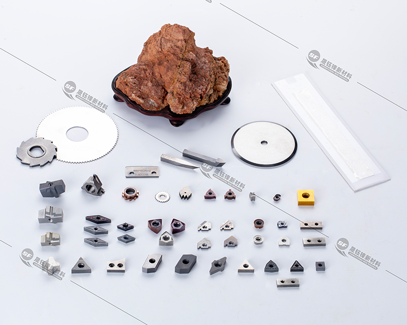 Application of woodworking tools and saw blades